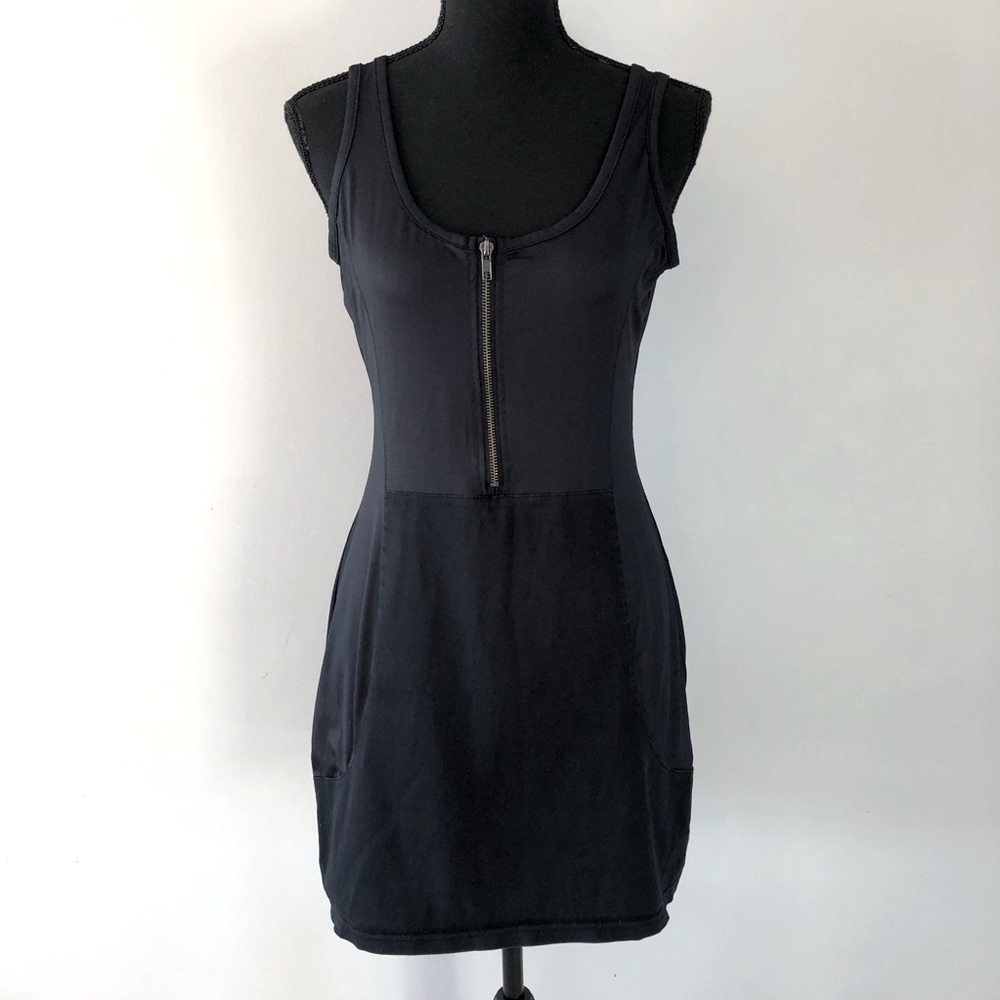 Women’s Nikita Selkzion Iceland Black Sleeveless Bodycon Mini Dress Size M